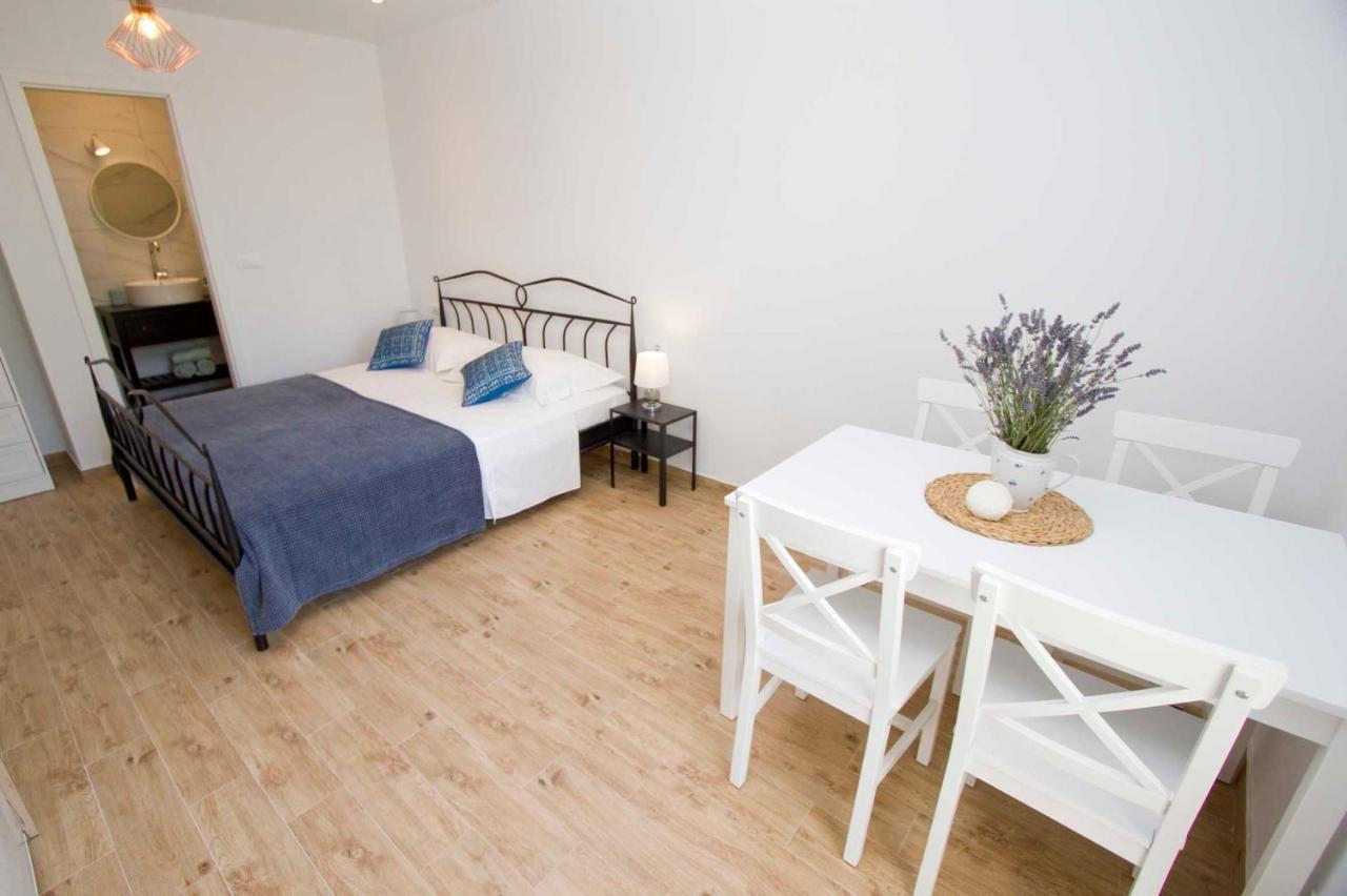 Apartmani Rustica Drašnice Exteriér fotografie
