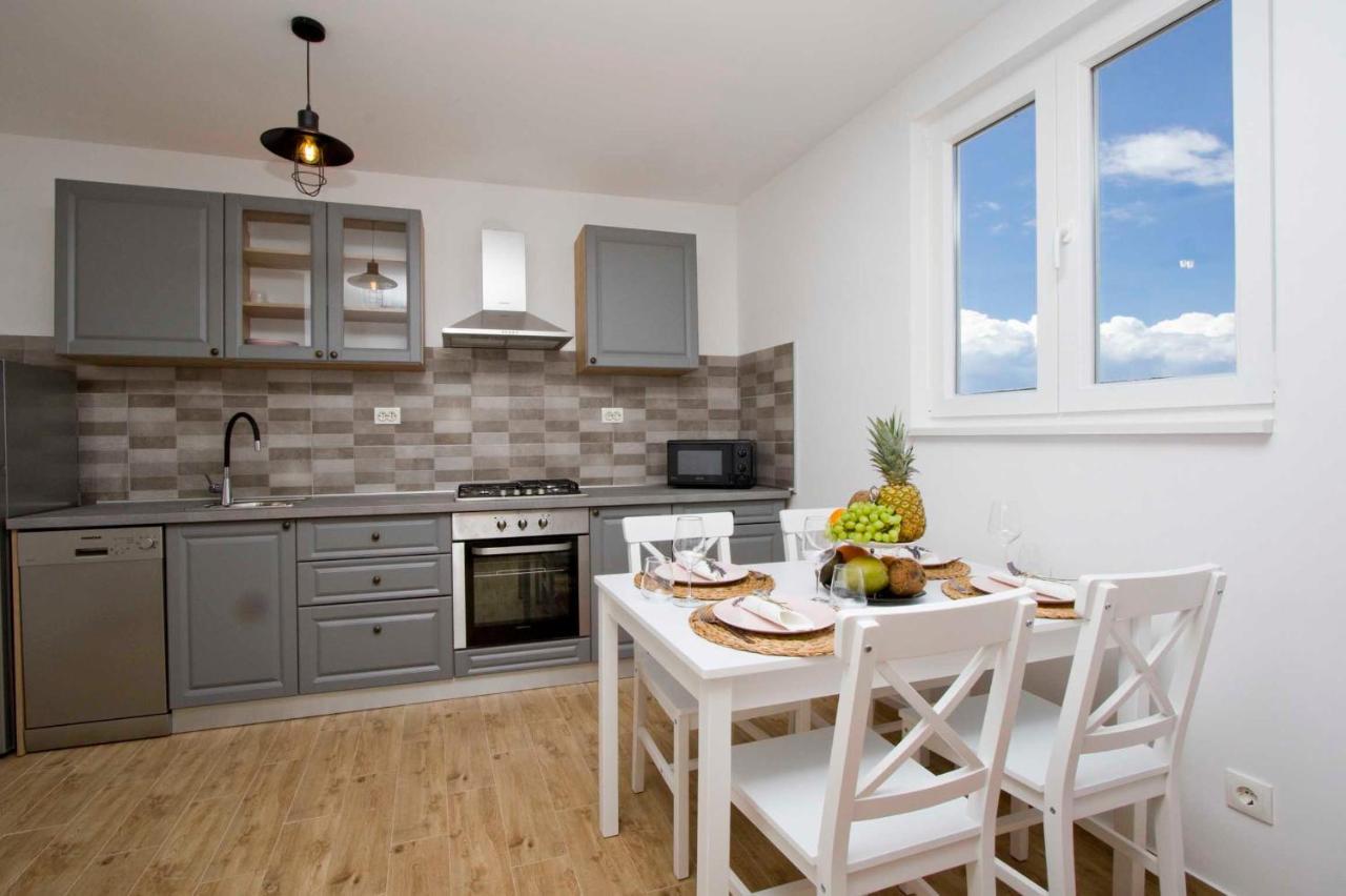 Apartmani Rustica Drašnice Exteriér fotografie